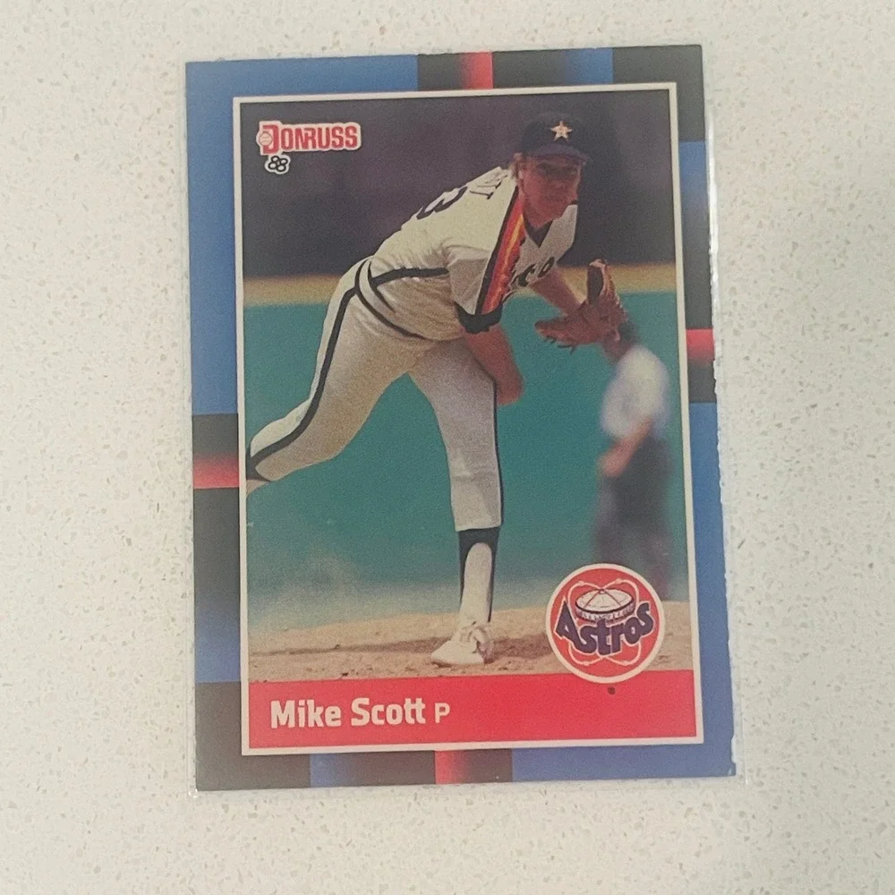 1988 Donruss Mike Scott Houston Astros Baseball Card 112 Cy Young Winner